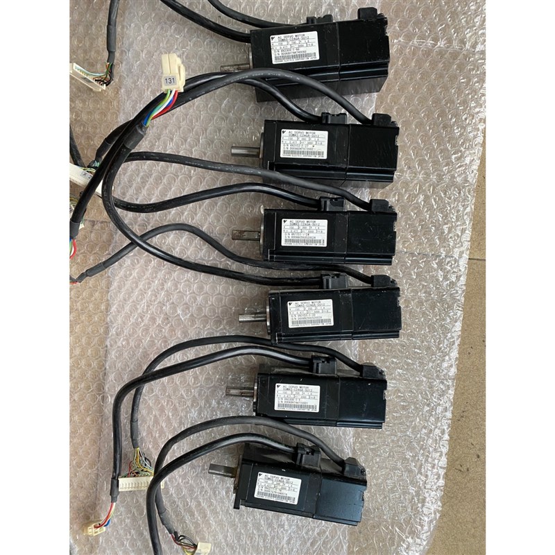 低价打包SGMAS-C2AGA-SU12安川伺服电机原装拆机