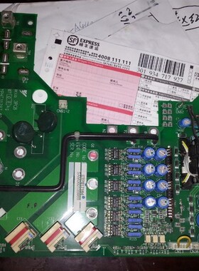 安川变频器F7系列15kw电源驱动板触发板主板ETP617165触发板主板