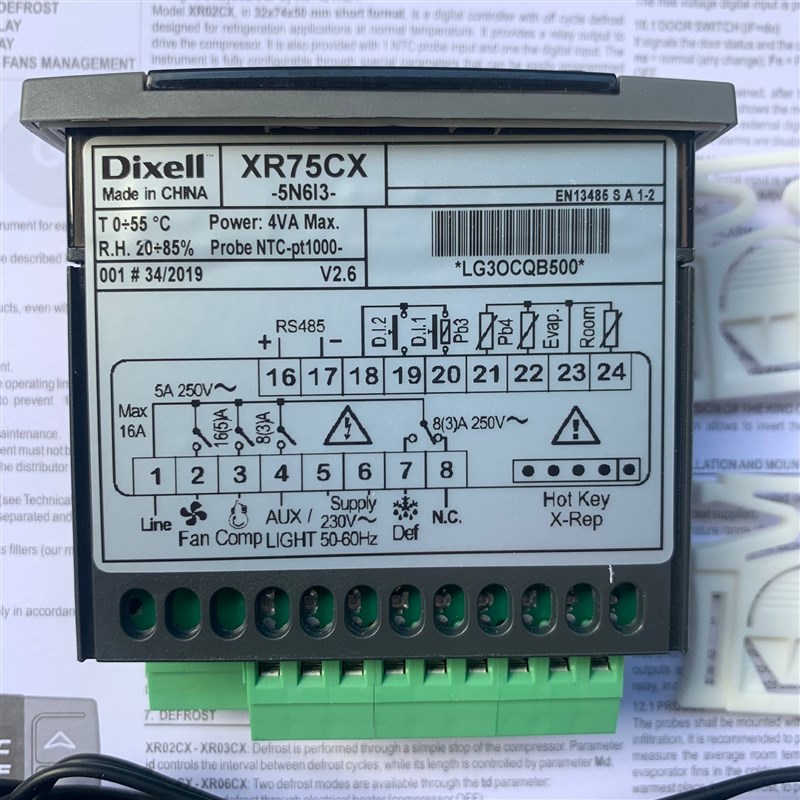 小精灵温控器XR75CX-5N6I3---XR75CX-5N613 带时钟功能