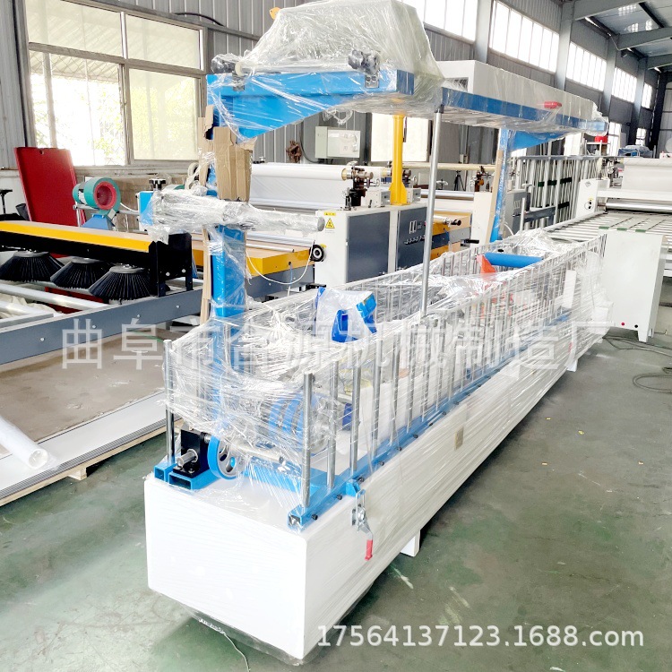 格栅背景墙板PUR热熔胶覆膜机 圆管窗帘杆一次成型EVA包覆机