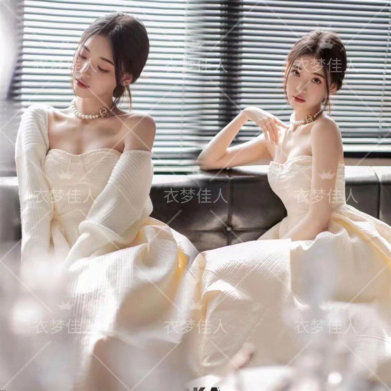 影楼法式复古温柔浪漫写真少女拍照服装清新个性艺术照摄影抹胸裙