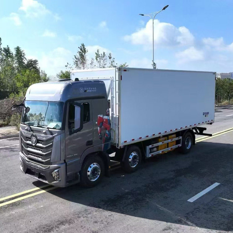 东风途逸2.9米海鲜冷藏车