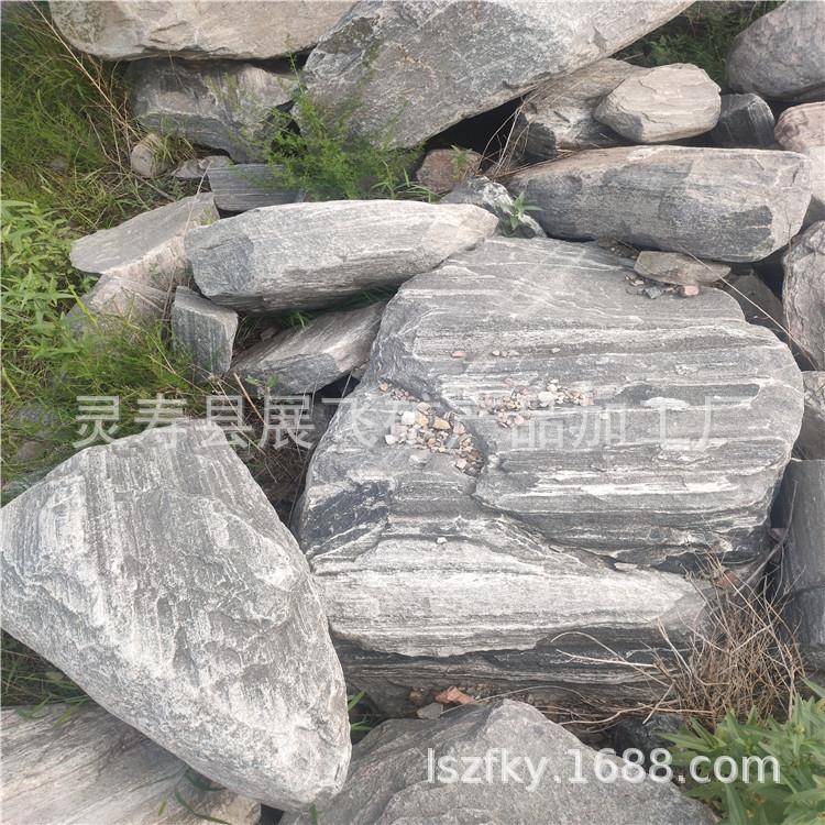 园林景观石泰山观331河冲石公园草坪石石区别墅绿地景小石泰山石