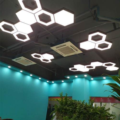 六边形造型吊灯创意合性led蜂巢组办公室网健472身咖房工业风个灯