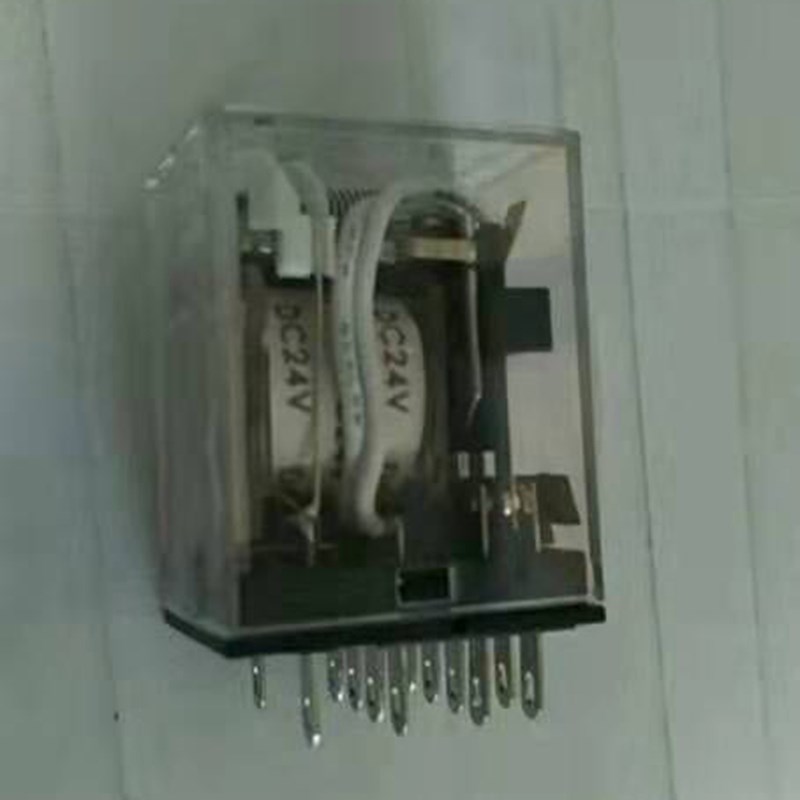 小型继电器HH54PFL HH52PFL带浪涌保护装置 银点