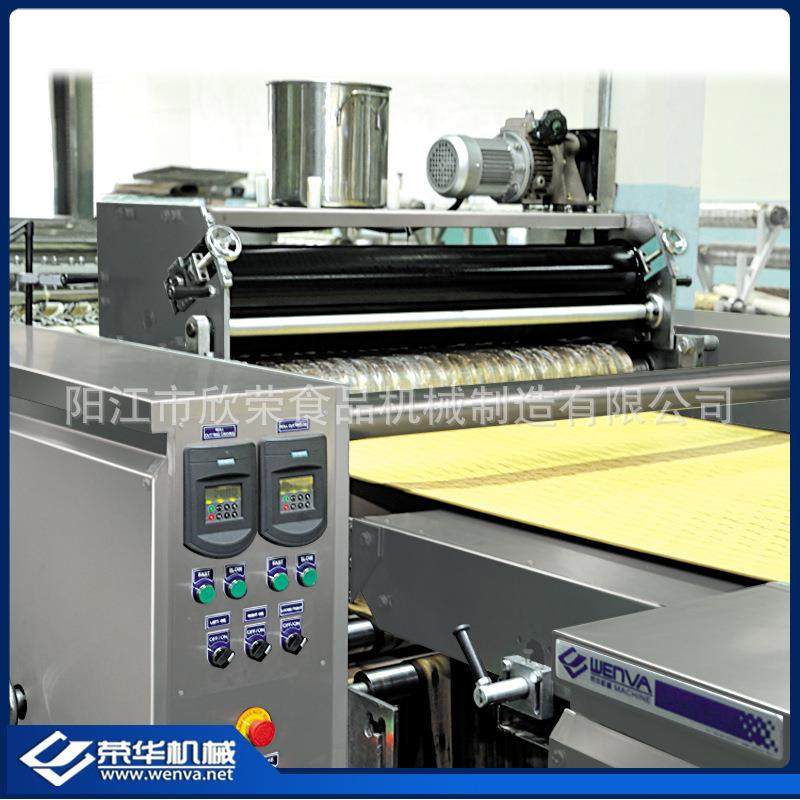 厂家直销印饼机食品印图机熊仔饼干机械饼干印花机全自动生产线