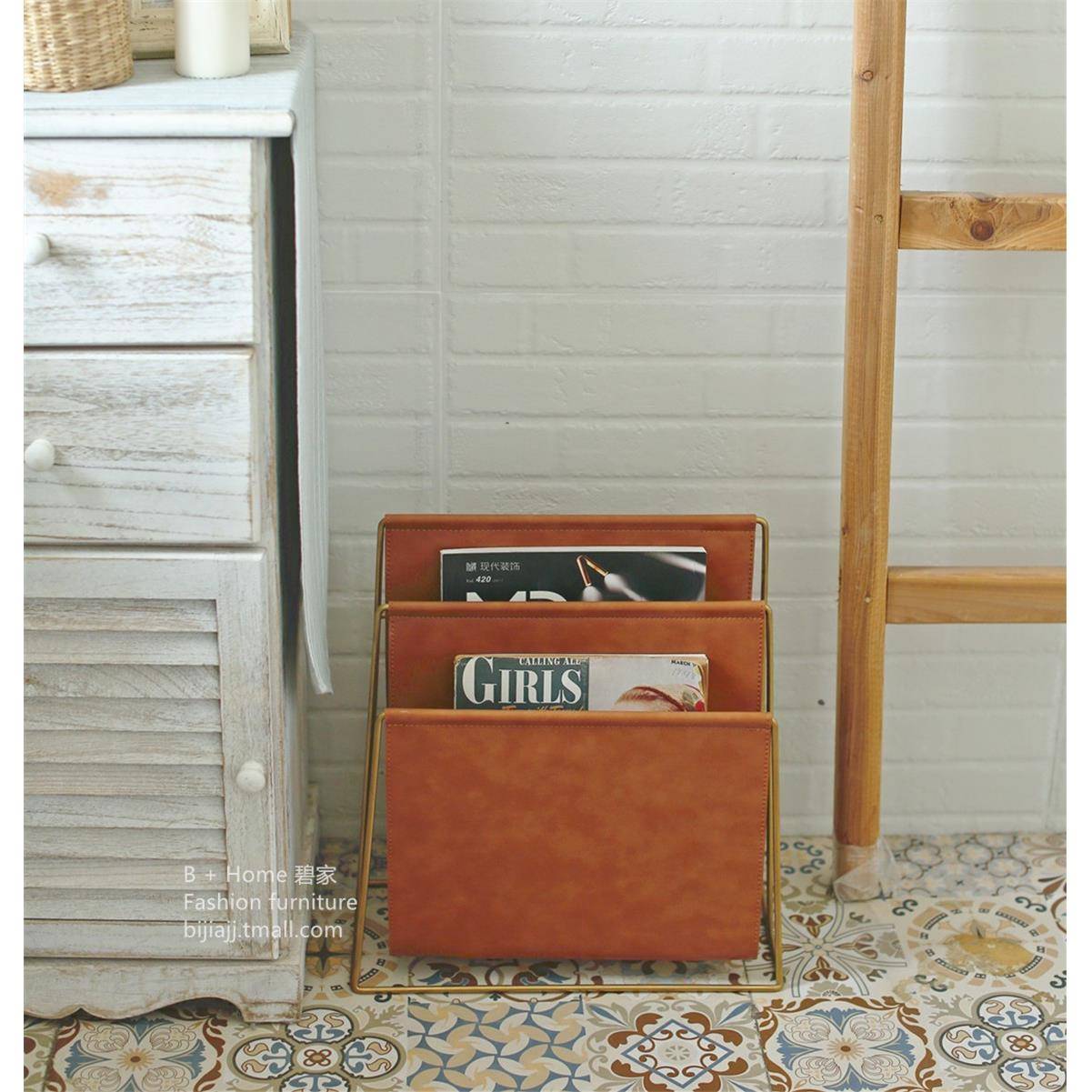 款不锈钢皮艺报书杂志收纳架桌面新资料文架UPY件置物架中古小书