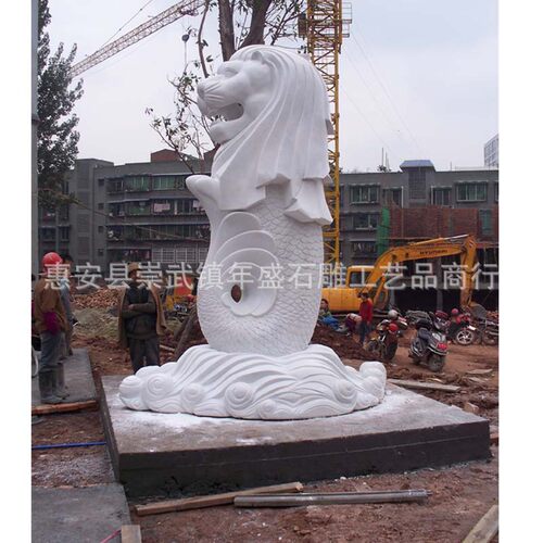 石雕工艺品鱼尾狮摆件 汉白玉鱼尾狮水池喷水景观动物雕塑 标志物
