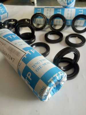 油封 15x40x10 16x40x10 17x40x10 17x40x7-18x40x10-18x40x8密封