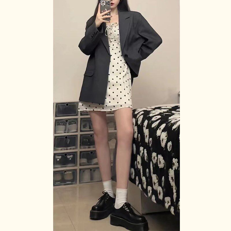 高级感灰色西装外套女2023春秋装新款韩版小个子宽松休闲百搭西服