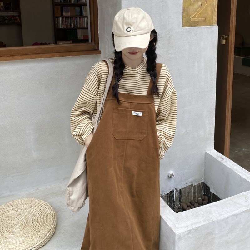 韩版复古背带连衣裙女秋新款小个子长裙学院风百搭减龄裙子后开叉