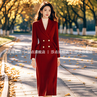 红色呢子套装裙2024秋冬新款小外套时尚毛呢半身裙气质高端婚宴装