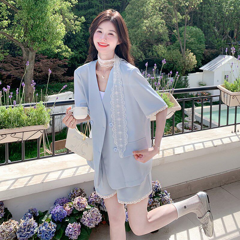 巨好看蕾丝花边西装短裤套装女夏季薄款2025新款小个子时尚两件套