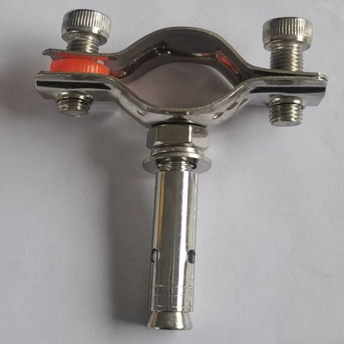 304不锈钢M8*60带膨胀螺丝固定管道管夹管卡管支架PVC卡夹托架