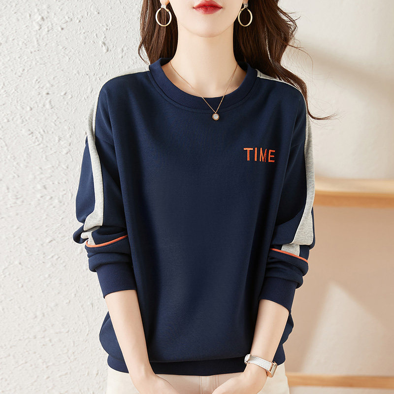 无帽卫衣女春秋薄款2024年新款初秋爆款宽松女装中年上衣圆领外套