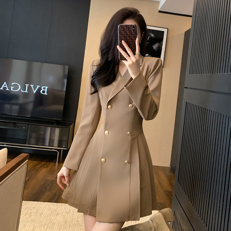 高级感西装百褶连衣裙女春装2025新款法式小个子气质收腰显瘦裙子