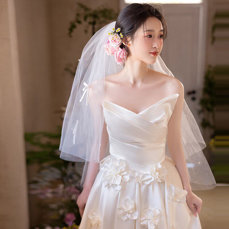 抹胸白色缎面晚礼服2025新款新娘结婚订婚领证法式婚纱外景长裙仙