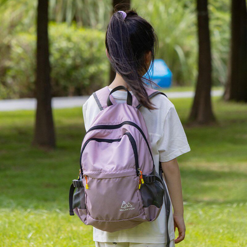 儿童超轻背包小学生户外出游轻便软书包可折叠女孩外出旅游一年级