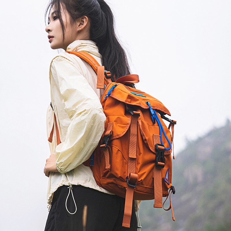 旅行包户外背包男翻盖轻便旅游登山包防水旅行徒步双肩包书包女生