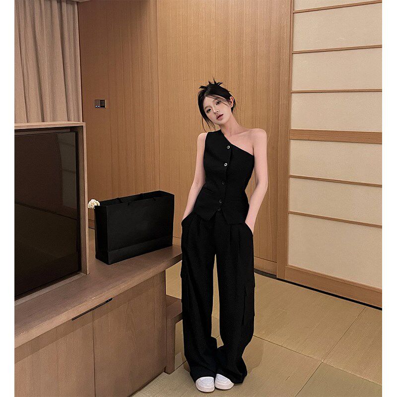 新款辣妹斜肩无袖西装马甲套装女夏季高级感休闲阔腿长裤子两件套