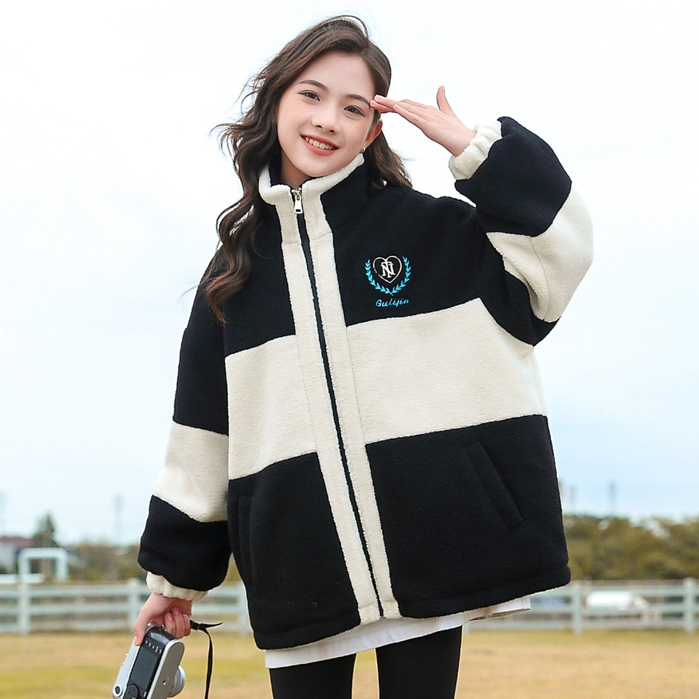 女大童夹棉外套2025款秋冬季初中生洋气保暖加厚毛毛衣撞色上衣