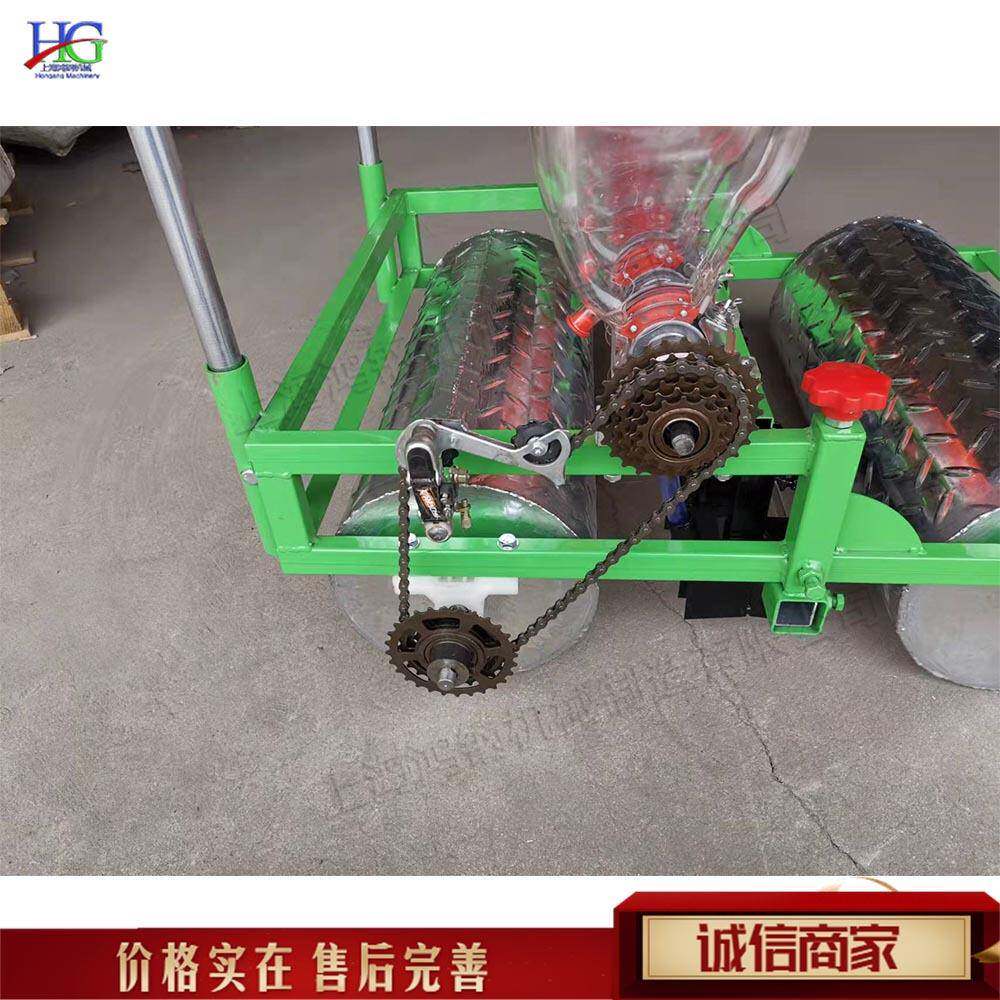 手推式菜籽播种点播机行距株距可调穴播机果园开沟施肥一体机