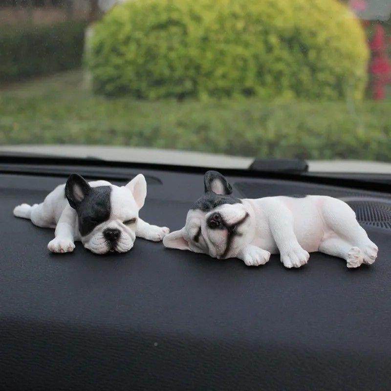 车S8H创意法国斗牛犬狗汽车摆件车可爱载狗狗饰品内916中控装台仿