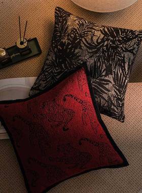 GZ6M无品牌/L奢IN复古红色法式轻客厅沙方形抱枕套名宿G样发板间
