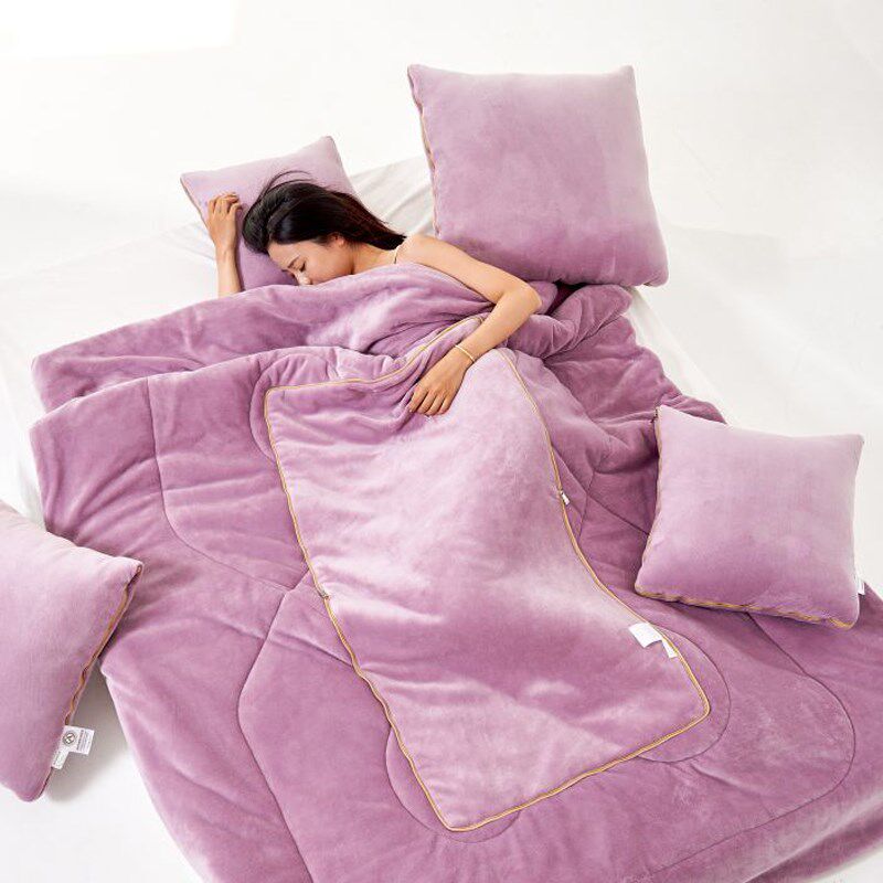 冬季特厚加重牛奶绒抱枕被子两用车载靠垫枕头午睡二合一多功能毯