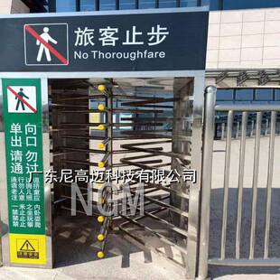 高迈转闸汽车站候车室出口高向全矩形单门658不锈钢尼梳状手动栅
