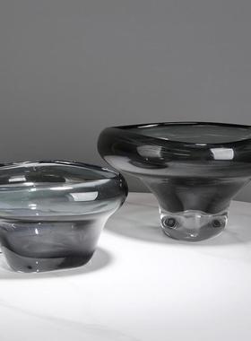 现代奢灰色琉璃三角形果客厅茶几摆件样板间软盘装轻桌面烟TRE收