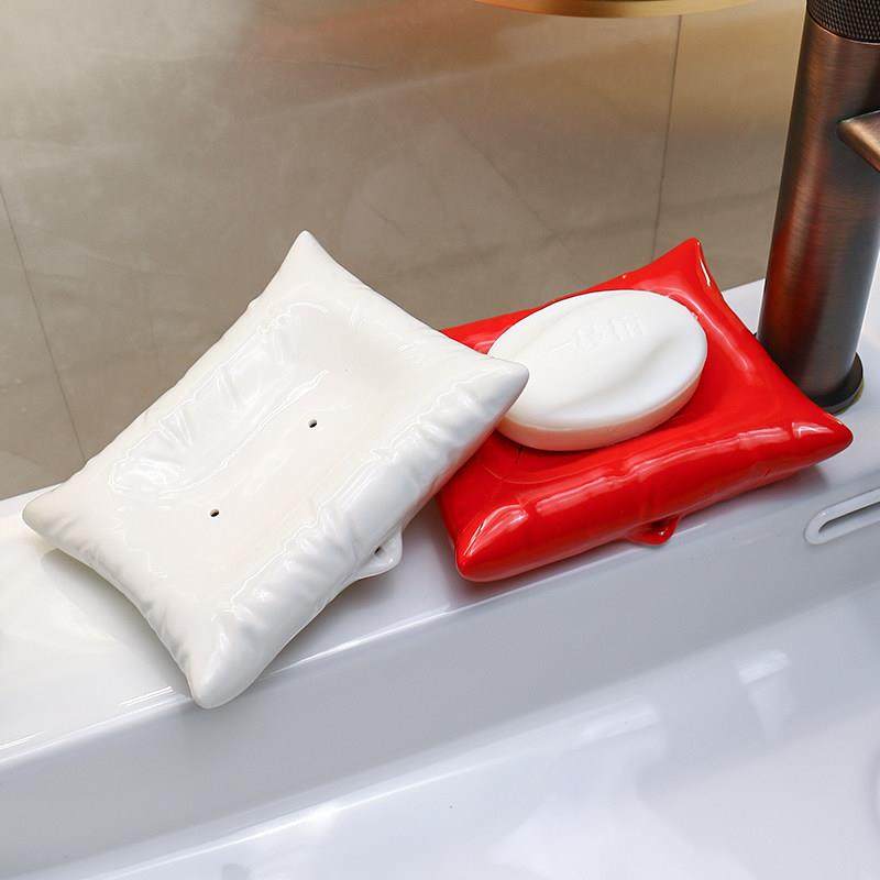 可爱温馨红色枕头陶瓷自动沥水肥皂盒婚庆陪嫁免打孔皂碟皂托 托,家庭/个人清洁工具,皂盒,淘宝优惠券,粉丝福利购,淘宝优惠卷