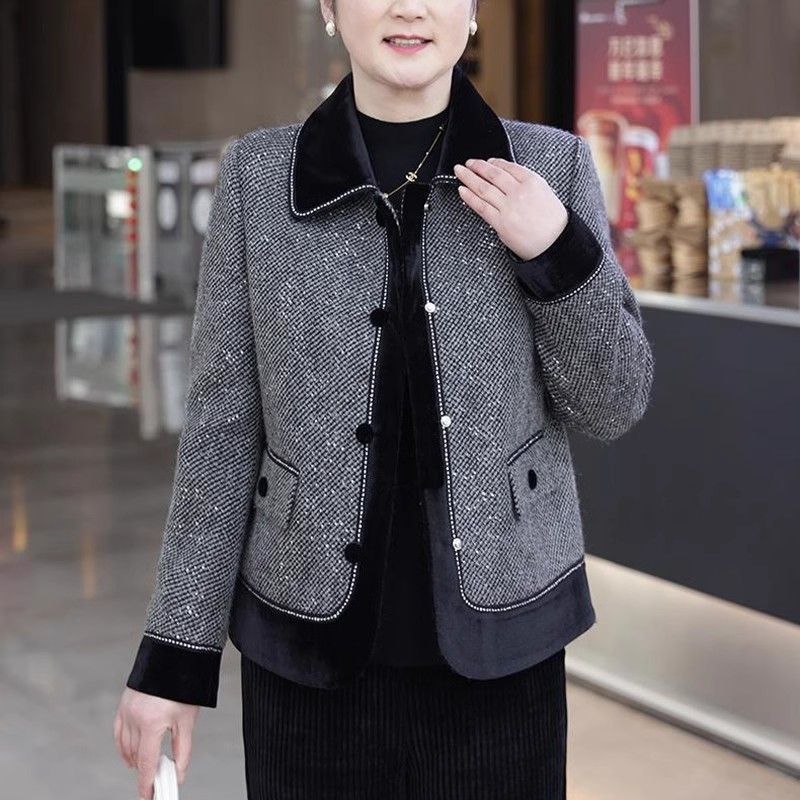 时尚妈妈春季短款短外套2025新款中老年香风气质上衣洋气40到50岁