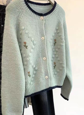 韩系早秋绿色毛衣外套女秋季外穿软糯刺绣花朵小个子针织开衫上衣