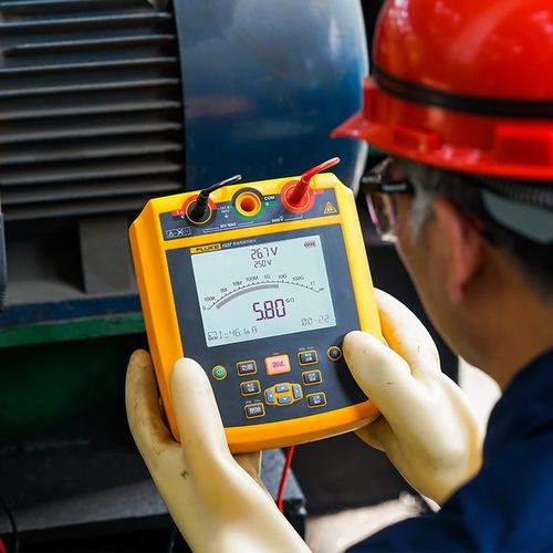 Fluke 1535/1537 2500V绝缘电阻测试仪 兆欧表