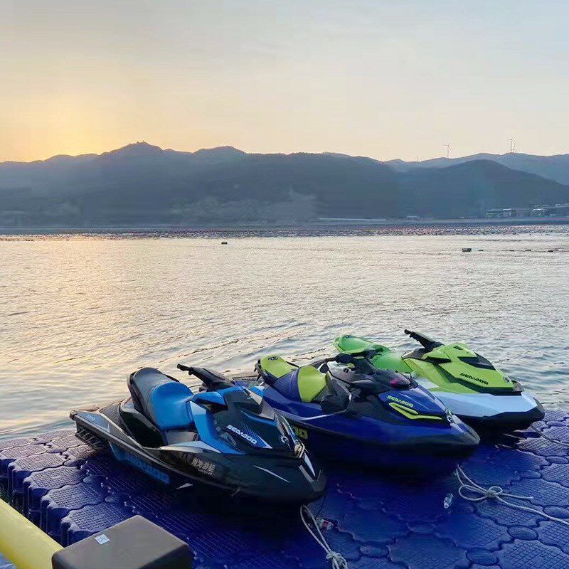工厂供应水上浮i筒休闲垂钓平台码头景观浮筒码头浮桥塑料游船码