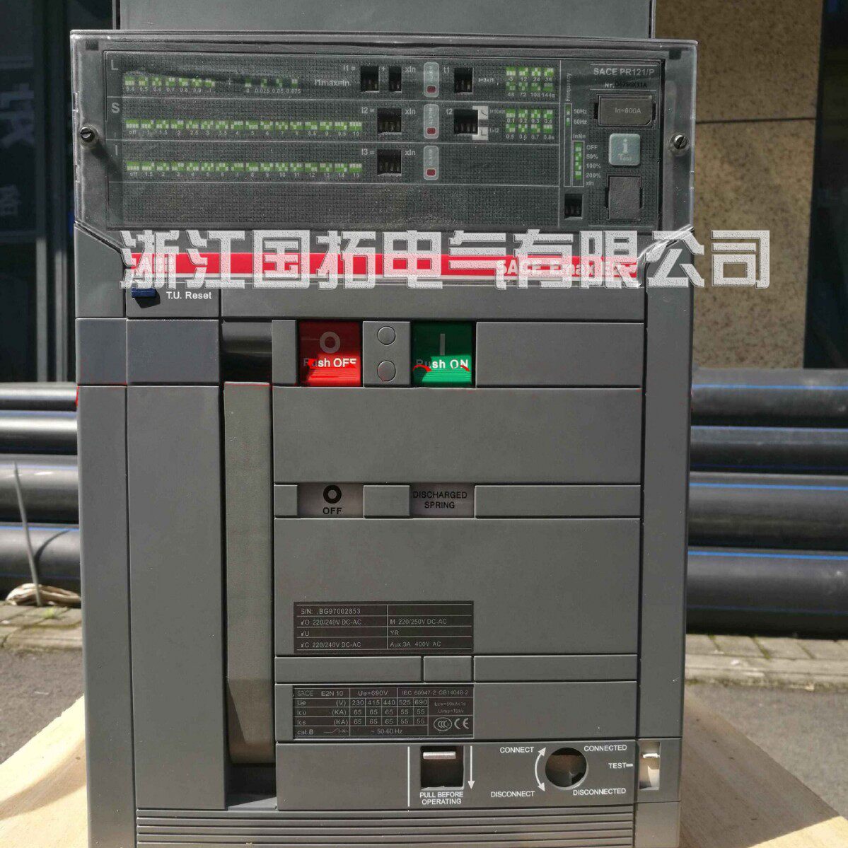ABB框架式断路器E3H32RP