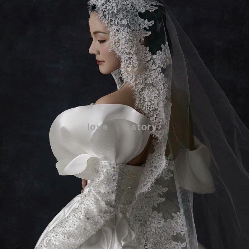 2023新款头纱新娘主婚纱蕾丝花边高级感长款拖尾婚礼结婚头饰白色