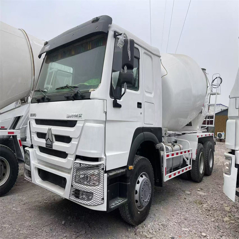 跨境中亚中东豪沃12方水泥搅拌车 汕德卡15方混凝土搅拌罐车