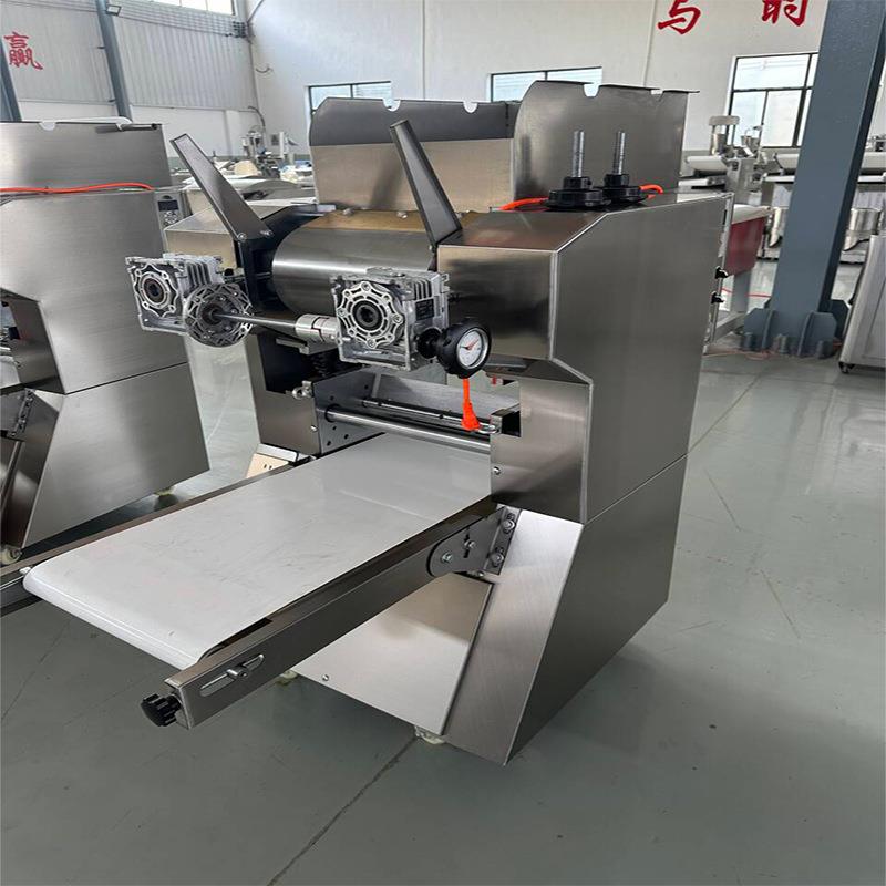 多RUB功曲面商机式静音面条机用日新款压面机食堂餐厅面馆专能用