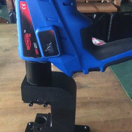 ECH-AP18充电式电动液压冲孔角钢角铁槽钢冲孔器铜铝板打孔机开孔