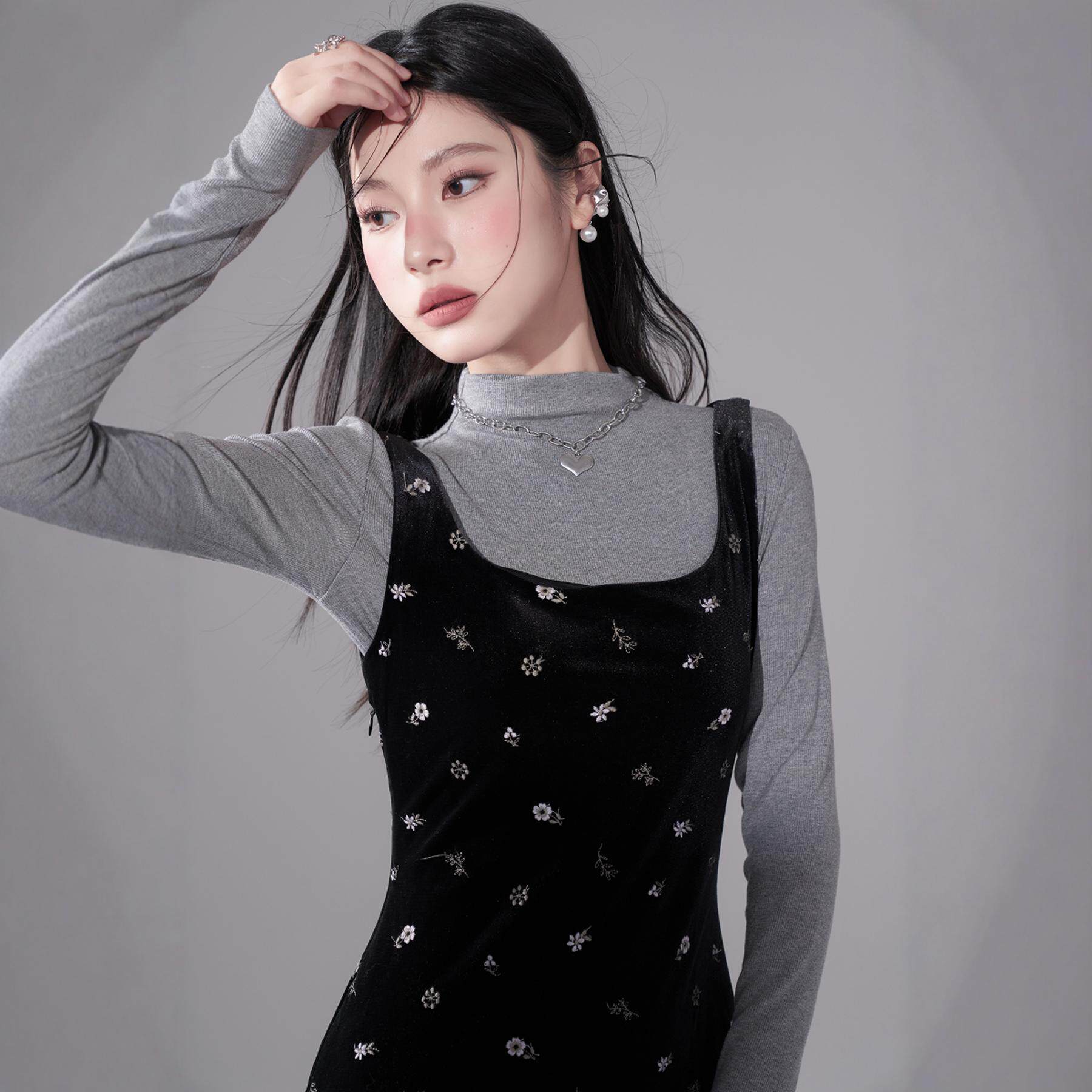 2024新款法式两件套高级感长袖气质收腰显瘦碎花套装连衣裙女秋冬