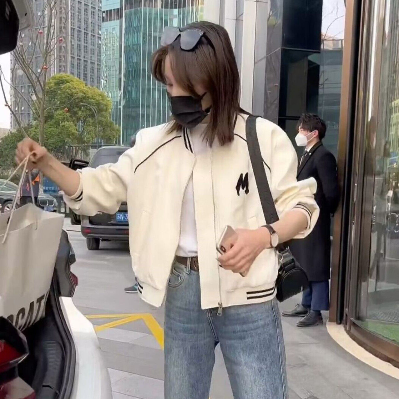 字母棒球服外套女短款2025春秋新款小个子冬季夹棉加厚百搭休闲款