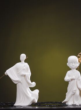 陶瓷少林小和尚摆件禅意盆景摆件人物造景功夫小子桌面家居装饰品