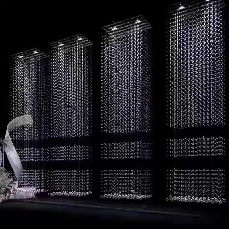 水晶柱菠萝珠帘断层背景隔断婚庆镂空珠串婚礼堂吊顶布置铁艺架子