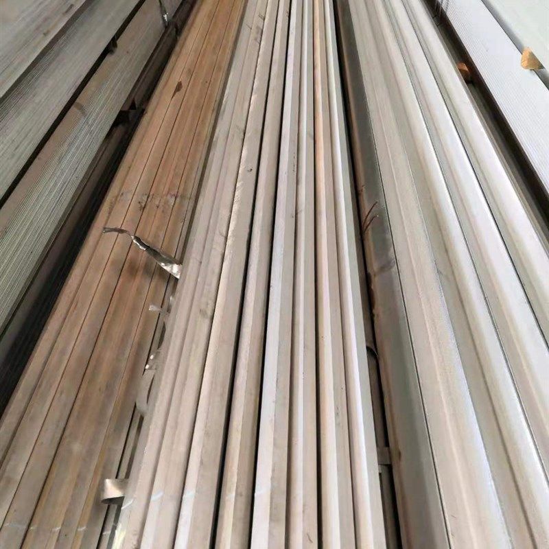 西安镀锌角钢/热镀锌角钢/现货销售