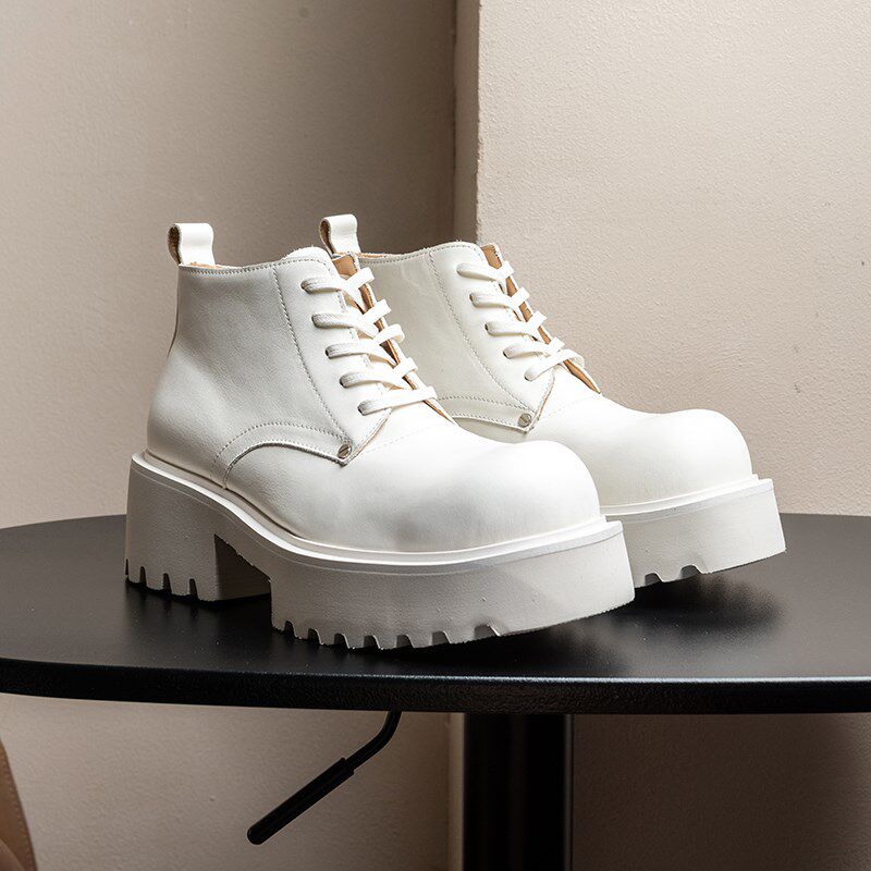 白色马丁靴男款德比鞋大头皮鞋高帮秋冬6cm增高英伦X中帮短靴子男