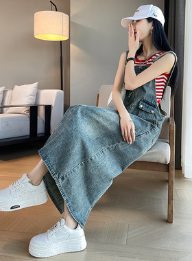 复古工装牛仔背带裙女春秋季2024新款小个子显瘦宽松可爱减龄开叉