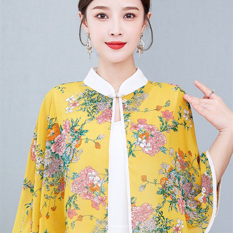 夏天穿的配旗袍披肩外搭新款2023夏季防晒小外披女款雪纺斗篷披风