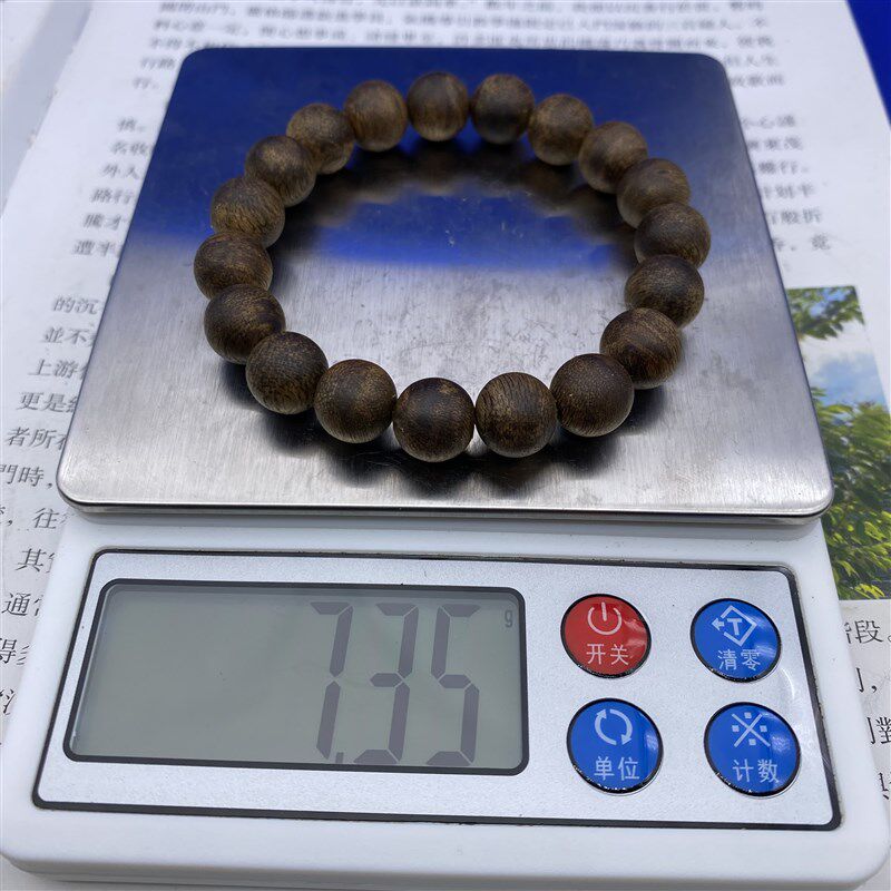 莺歌绿奇楠老料1.0绿奇楠手串,10mm*19颗 重7.3克棋韵花香蜜甜